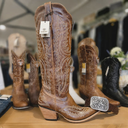 Win This £380 Ariat Western Bundle – Casanova Boots & Belt